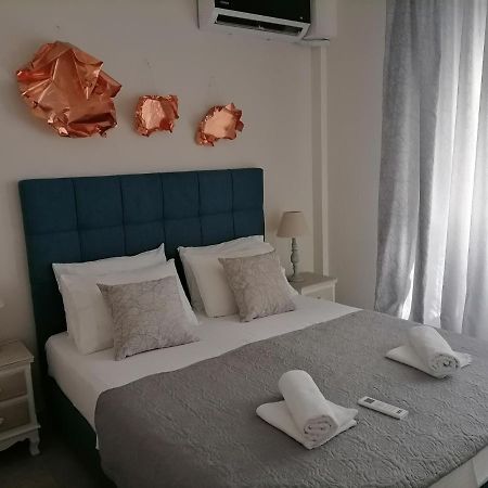 Petrani Suite 1 Néa Péramos Εξωτερικό φωτογραφία