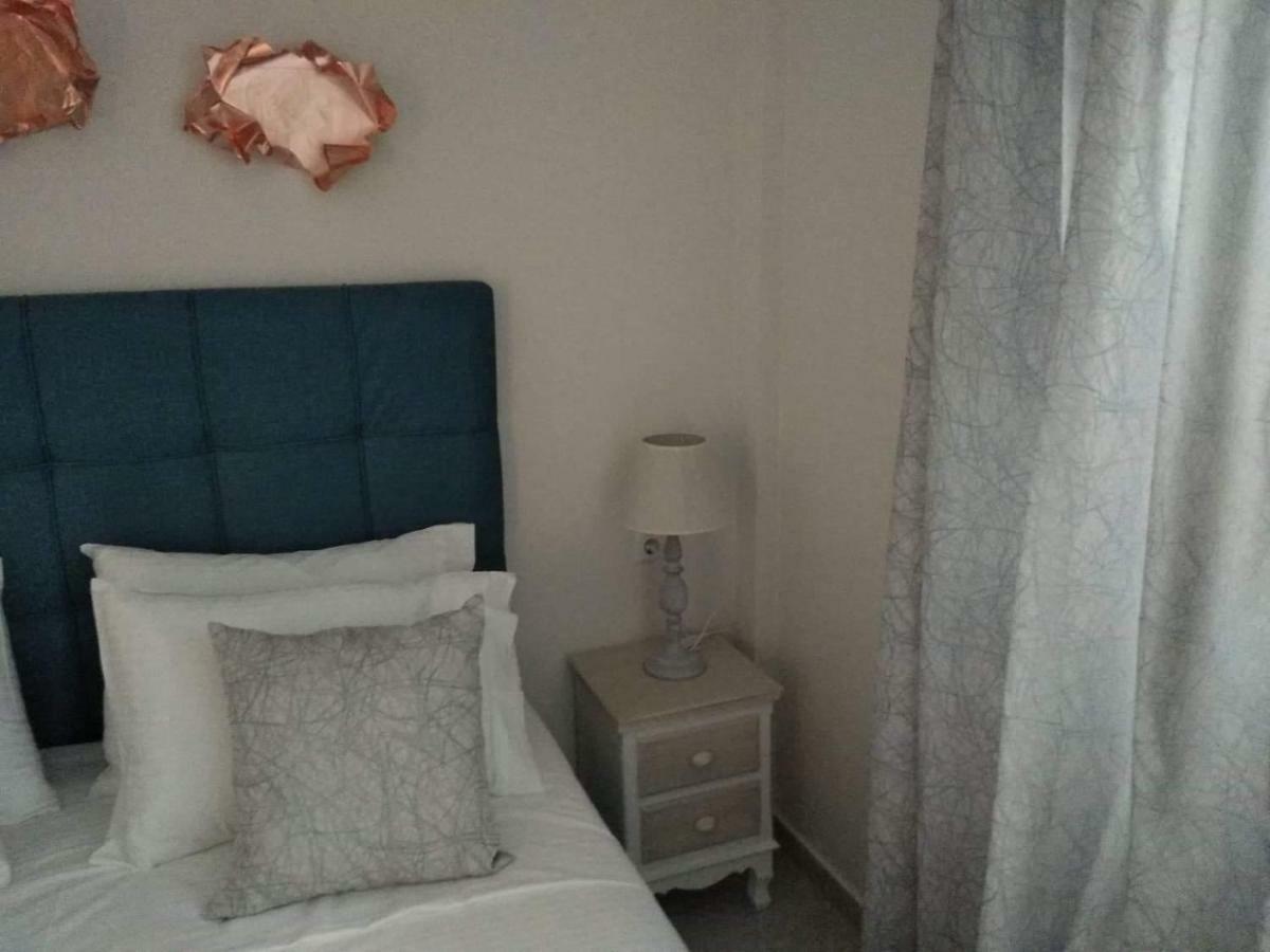 Petrani Suite 1 Néa Péramos Εξωτερικό φωτογραφία
